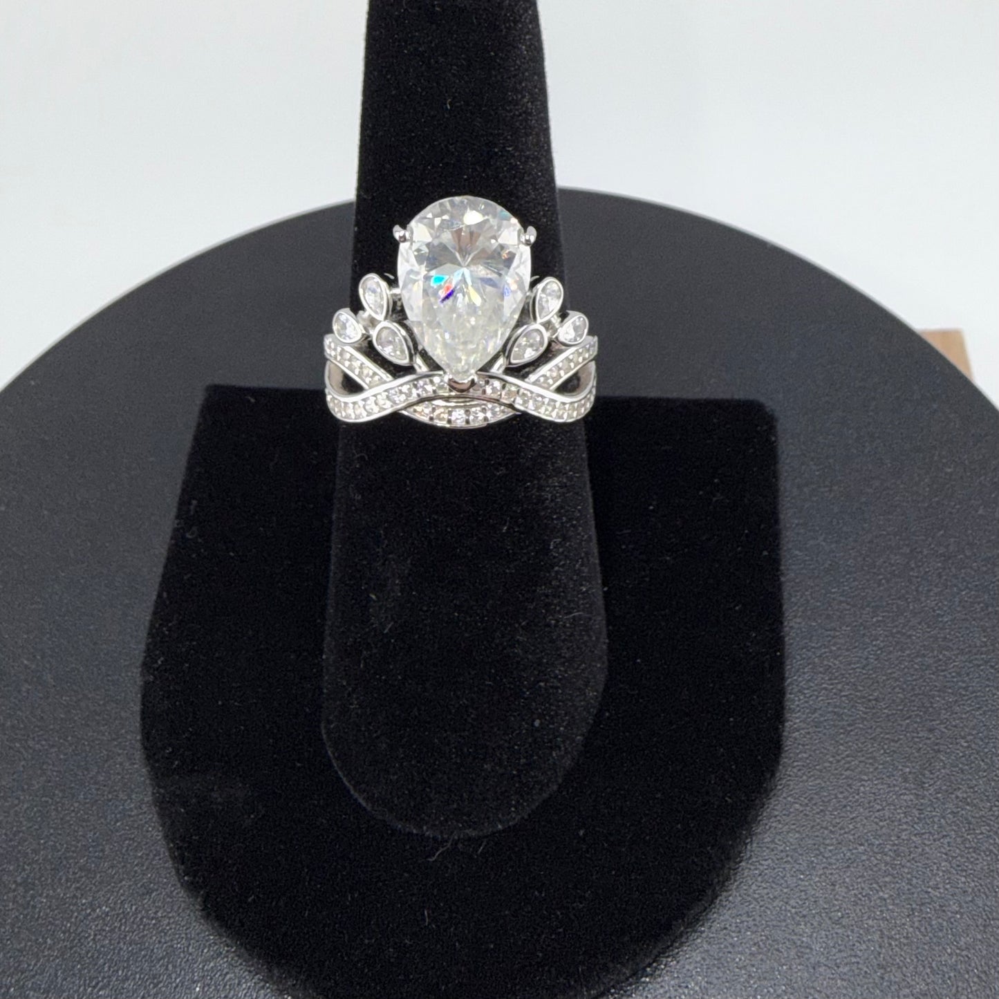 5ct Pear Cut Moissanite Ring Size 8 925 Sterling Silver Halo Setting Brand New