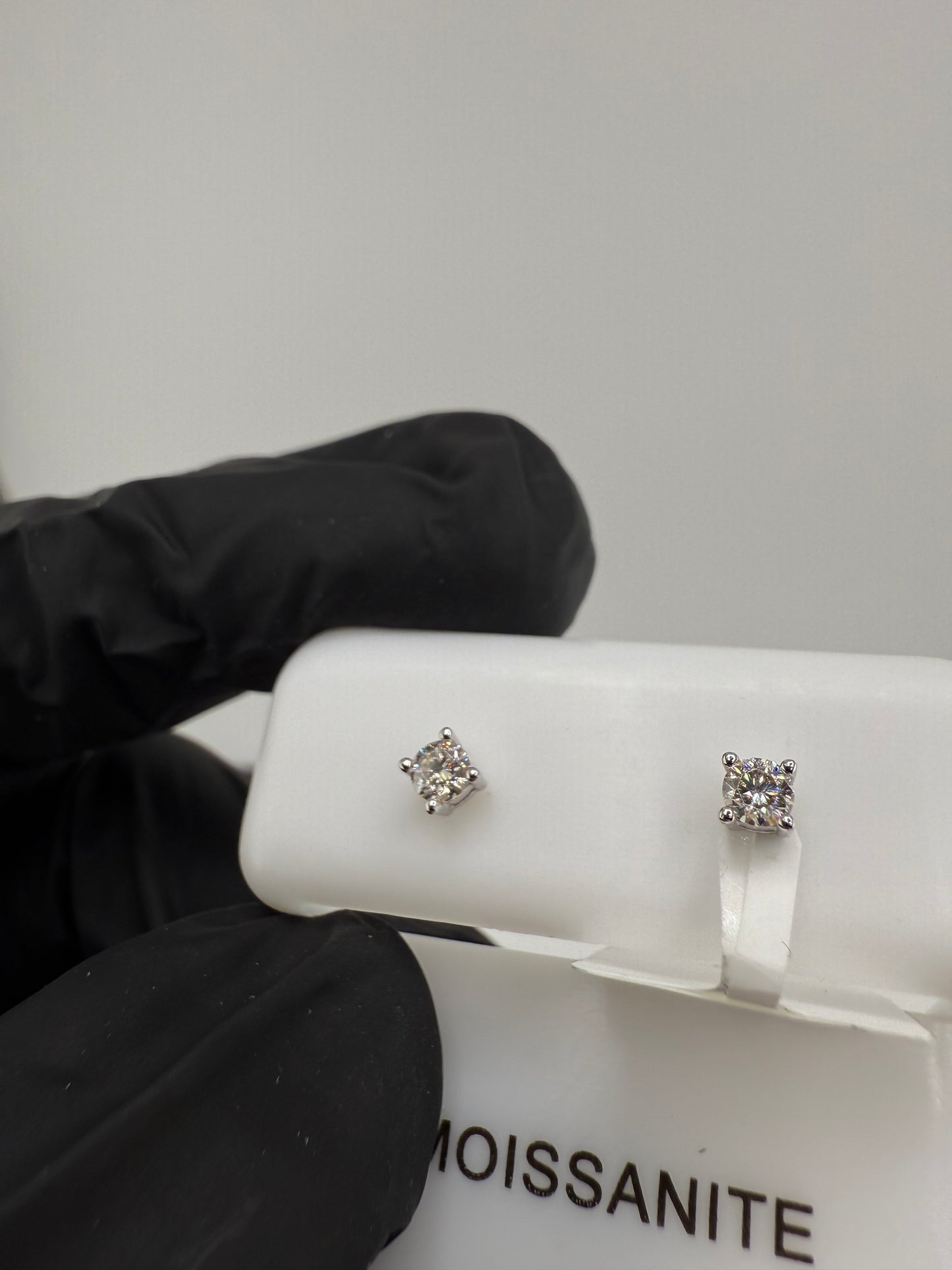0.20 CTW 3mm GRA Moissanite Stud Earrings 925 Sterling Silver Push Back Brand New