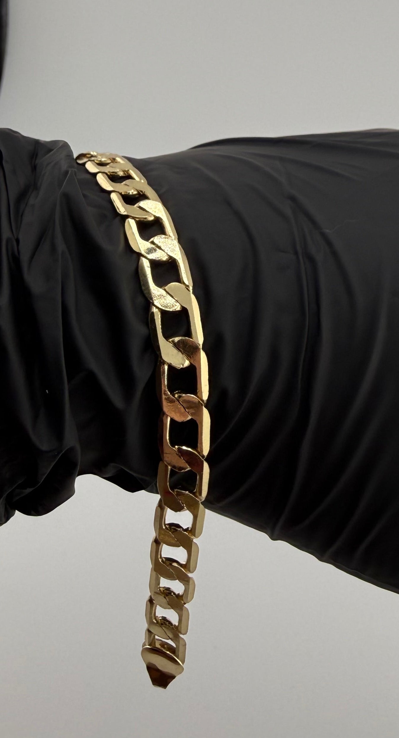 8" 7.6mm Cuban Link Bracelet 18K Gold Filled Brand New