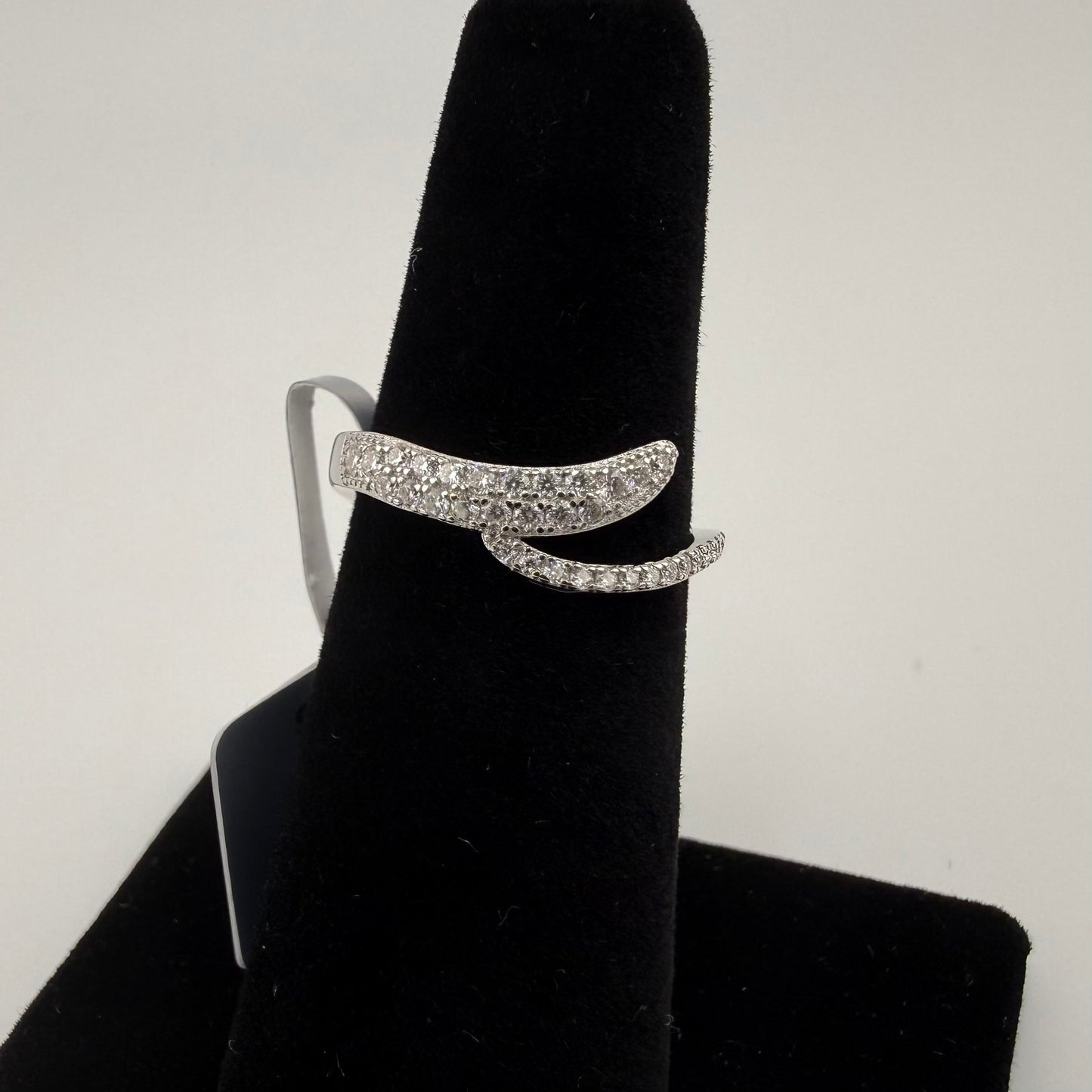 Crisscross Moissanite Ring 0.29ctw Size 6 925 Sterling Silver Brand New