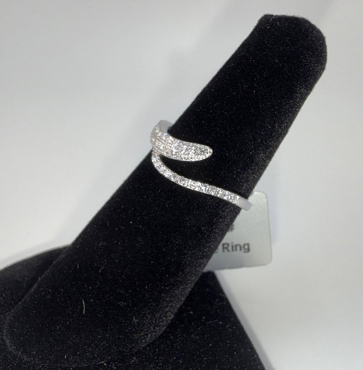 Crisscross Moissanite Ring 0.29ctw Size 6 925 Sterling Silver Brand New