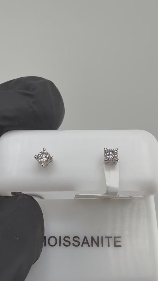 0.20 CTW 3mm GRA Moissanite Stud Earrings 925 Sterling Silver Push Back Brand New